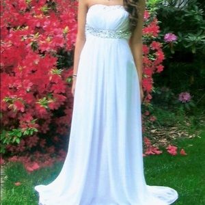 White chiffon backless prom dress